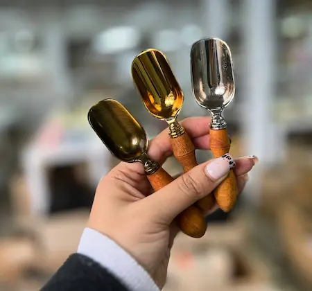 قاشق ادویه دسته چوبی